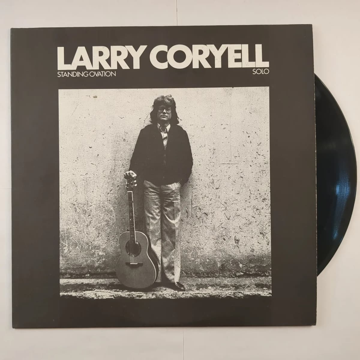 Larry Coryell – Standing Ovation (Solo)